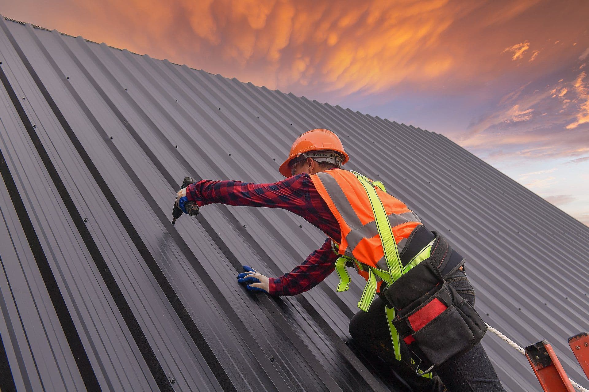 Ile kosztuje pokrycie dachu gontem?